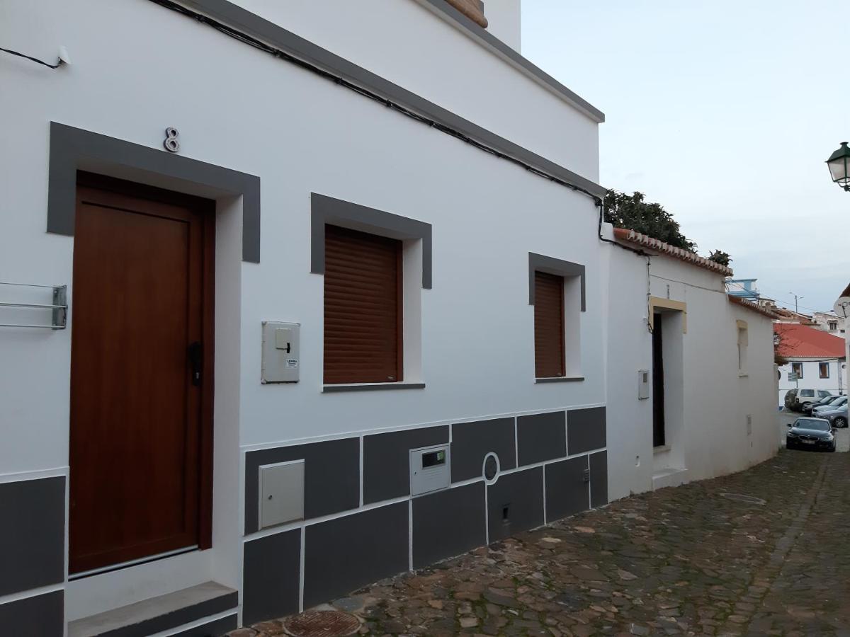 Casa Barbara - No Centro Historico De Aljezur Villa Exteriör bild